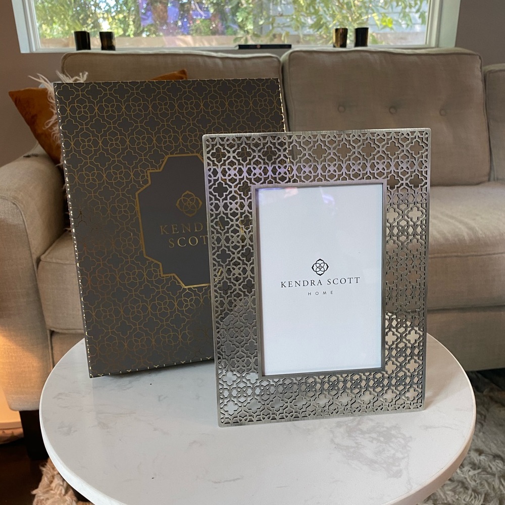 Kendra Scott Picture Frame